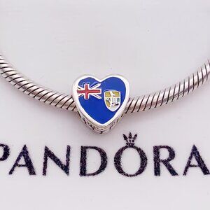 Pandora Saint helena Flag Exclusive Heart Charm Bead